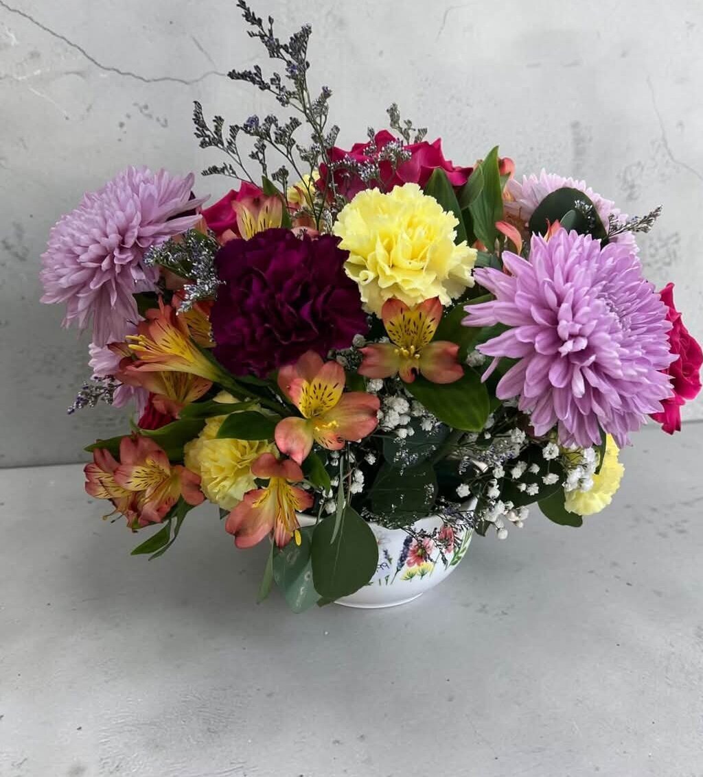 Everyday mixed arrangement